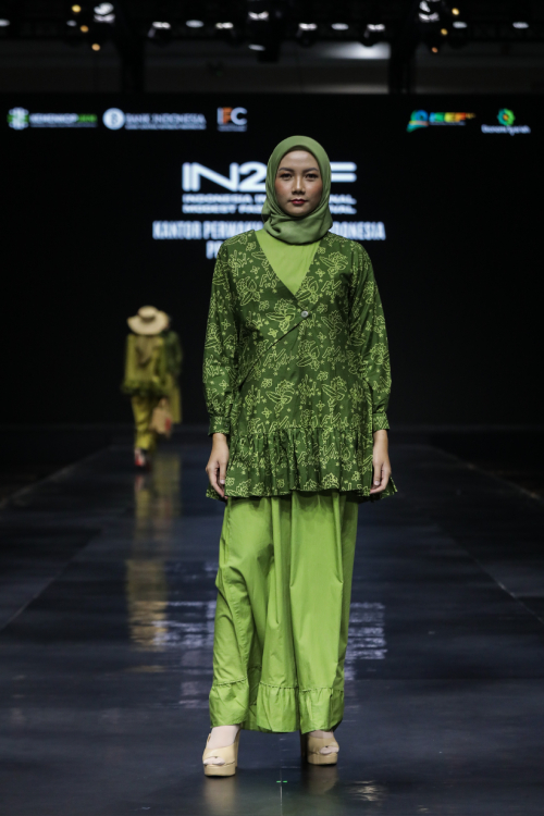 Peuy Batik Fashion Show (14)